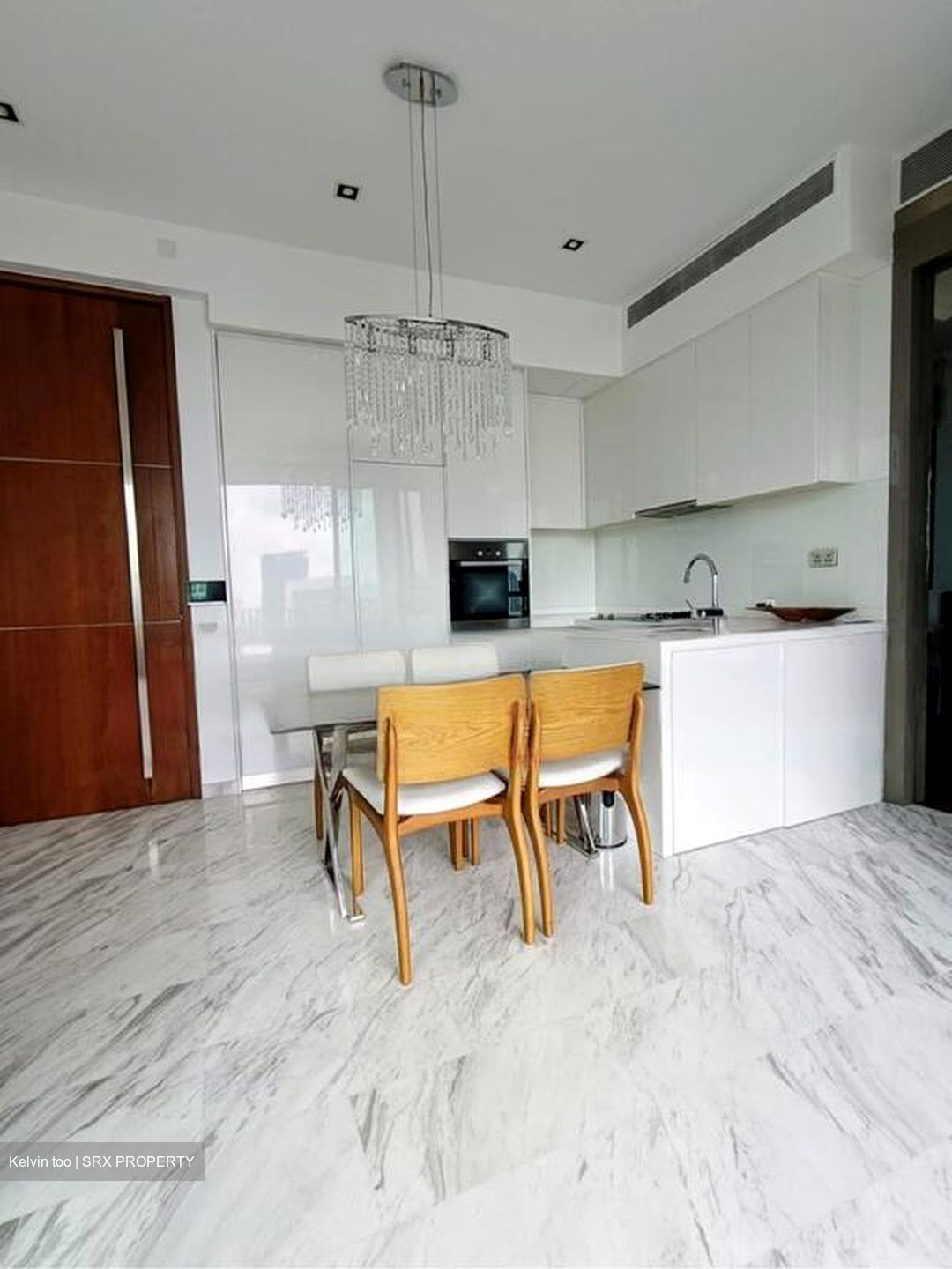 L'Viv (D11), Apartment #472881761